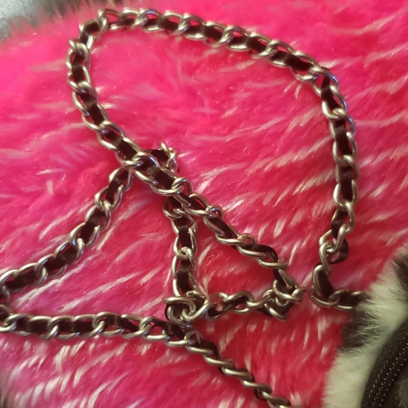 Children's Place plush leopard purse - Picture 4 of 4